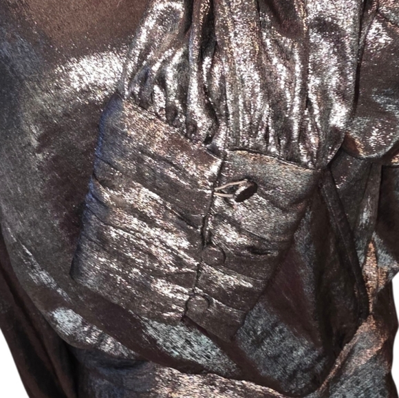 Express Metallic V-Neck Balloon Sleeve Faux Wrap Top Size Large New - Picture 5 of 13